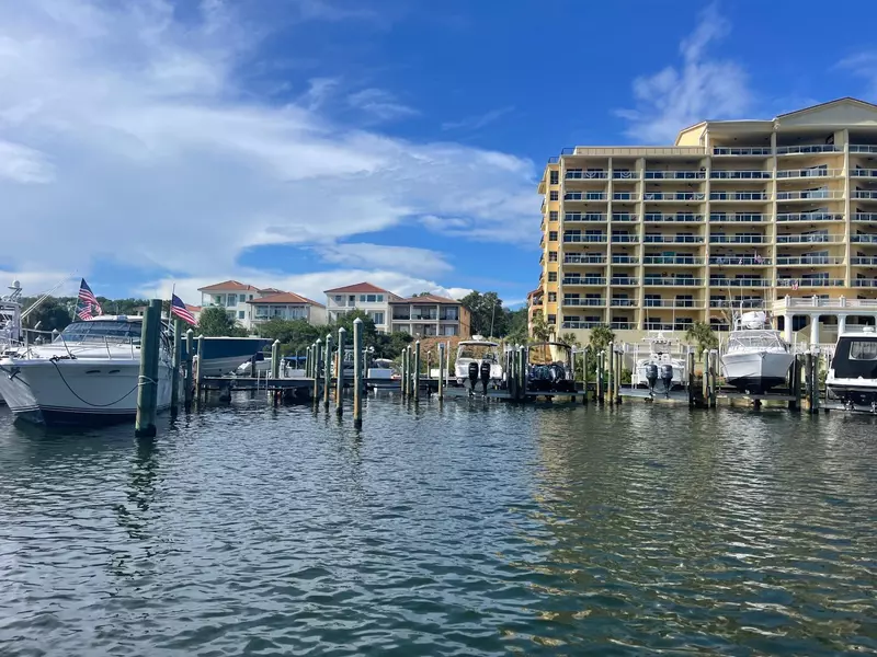 770 Harbor Boulevard  #C18, Destin, FL 32541