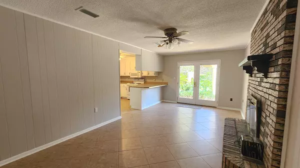 Fort Walton Beach, FL 32547,601 Crowder Court