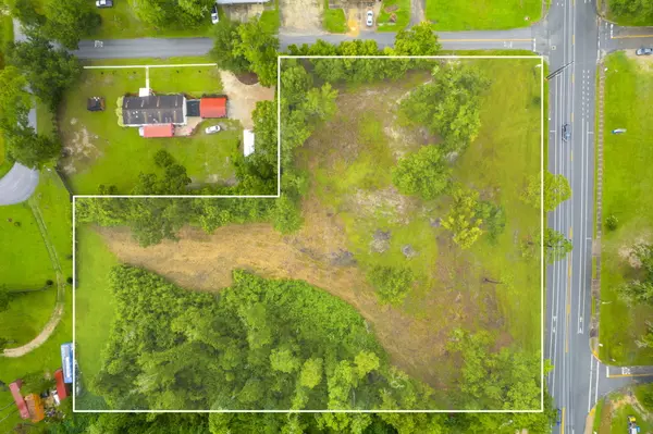 Wewahitchka, FL 32465