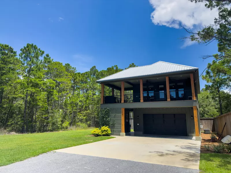 146 Mason Avenue, Point Washington, FL 32459