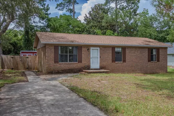 Mary Esther, FL 32569,439 W Pine Street