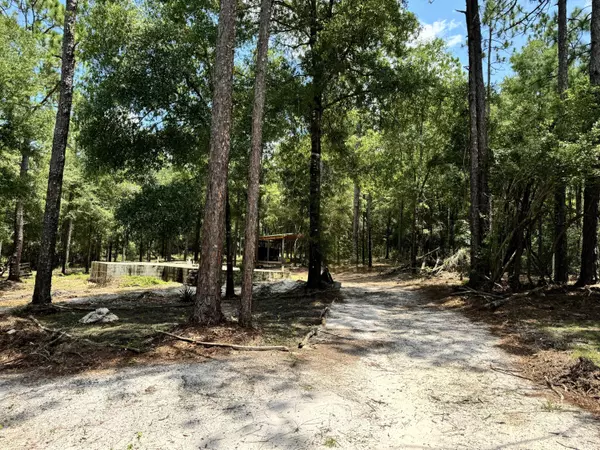 Crestview, FL 32539,6045 Sand Hill Road