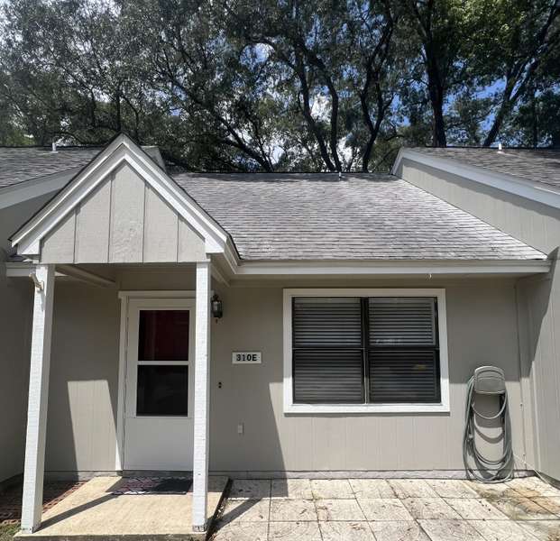 310 Cedar Avenue  #E, Niceville, FL 32578