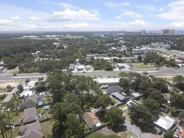 Panama City Beach, FL 32413,207 Cape Circle