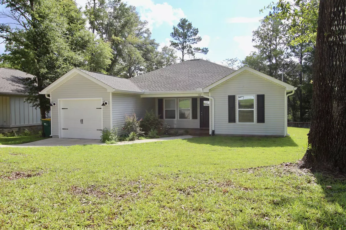 Crestview, FL 32539,102 Windsor Drive