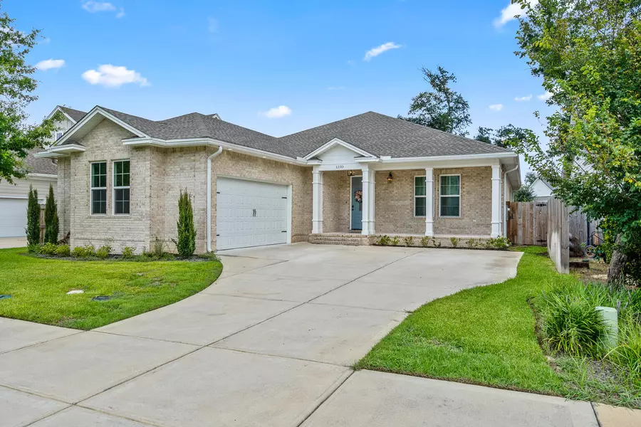 1233 Elderflower Drive, Niceville, FL 32578