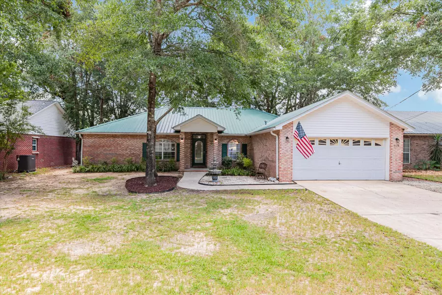 4579 Top Flight Drive, Crestview, FL 32539