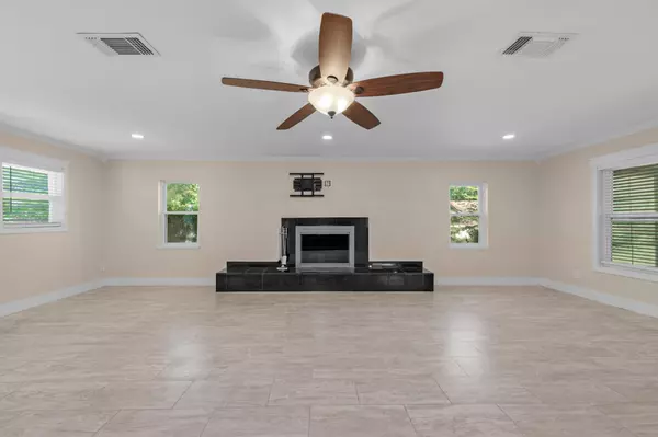Fort Walton Beach, FL 32548,111 NW Sotir Street