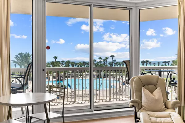 15300 Emerald Coast Parkway  #UNIT 302, Destin, FL 32541