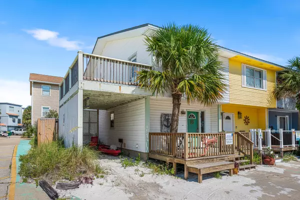 Destin, FL 32541,19 Gulf Breeze Court  #19