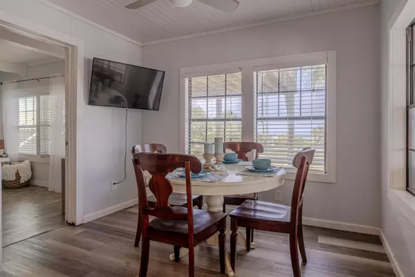 West Panama City Beach, FL 32413,106 Casa Place