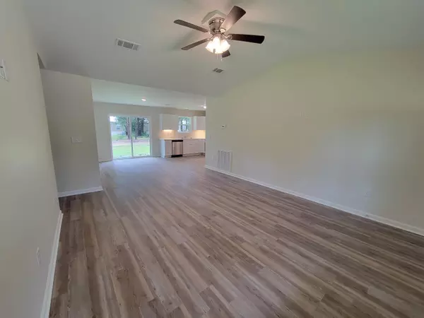 Defuniak Springs, FL 32433,37 Cedar Hill Ct. Drive