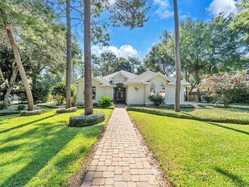 831 Coldwater Creek Circle, Niceville, FL 32578