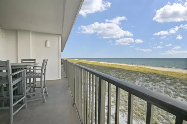 Navarre, FL 32566,8245 Gulf Boulevard  #203