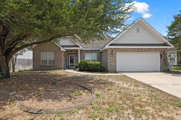 3629 Topaz Circle, Navarre, FL 32566