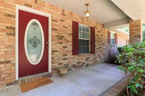 Milton, FL 32570,6049 Mayberry Lane
