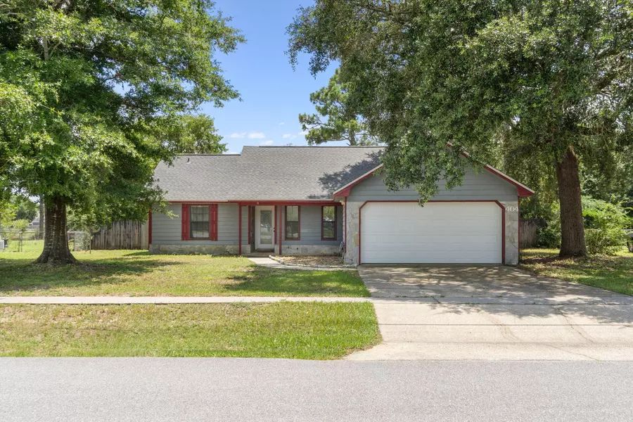 404 Brown Place, Crestview, FL 32539