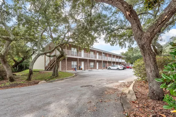 Fort Walton Beach, FL 32547,938 Barrow Street  #9