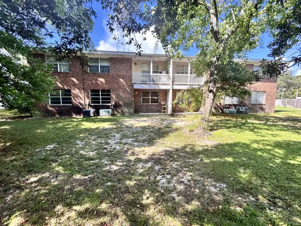 Fort Walton Beach, FL 32547,609 Colonial Drive  #4