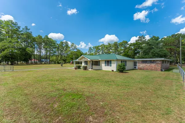 Defuniak Springs, FL 32433,80 Engelbrecht Road