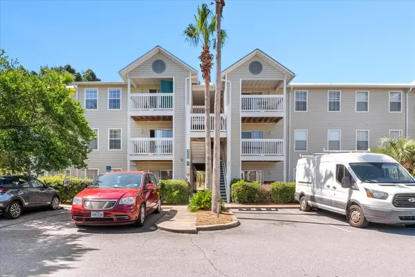 Destin, FL 32541,4000 Dancing Cloud Court  #11