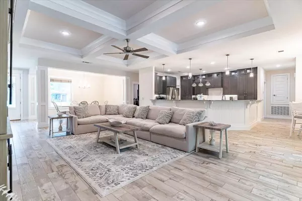 Gulf Breeze, FL 32563,1454 E Shores Boulevard