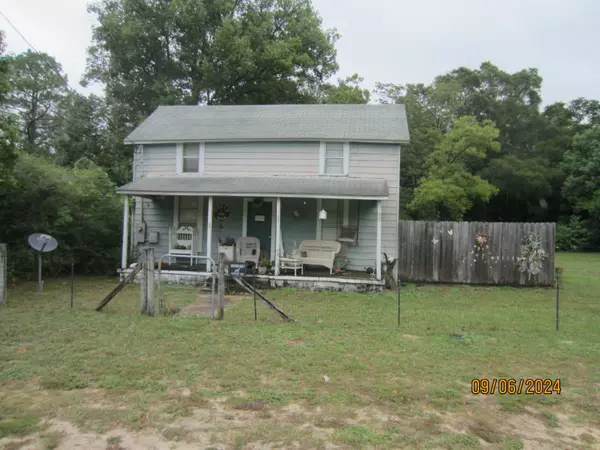 530 Lincoln Avenue, Defuniak Springs, FL 32435