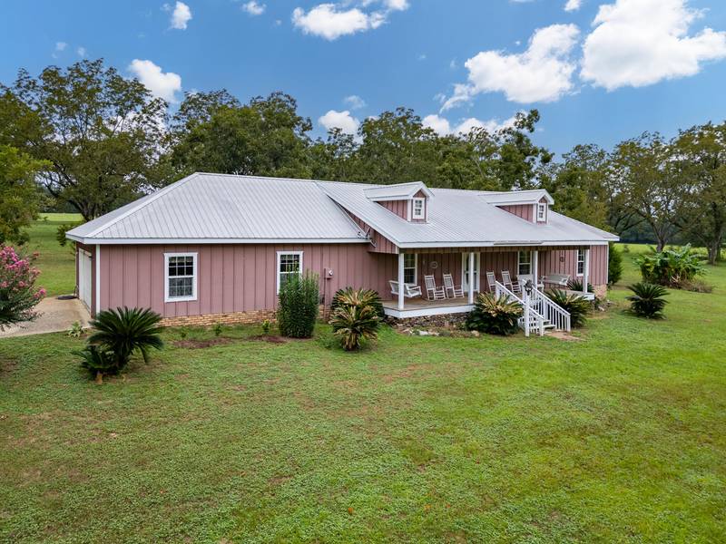 7687 County Road 89, Florala, AL 36442