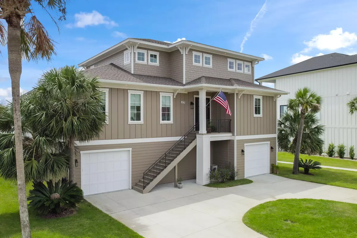 Gulf Breeze, FL 32561,325 Deer Point Drive