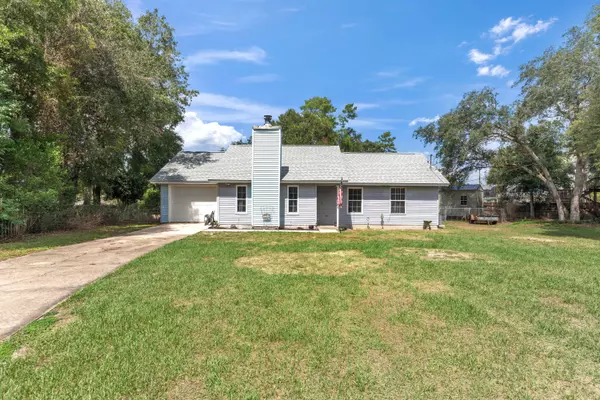 105 Oakmont Drive, Crestview, FL 32539