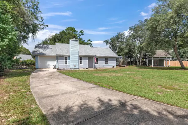 Crestview, FL 32539,105 Oakmont Drive