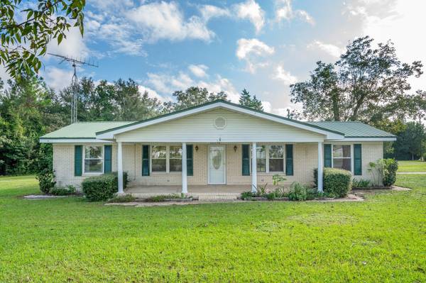 22378 Us Highway 331,  Laurel Hill,  FL 32567