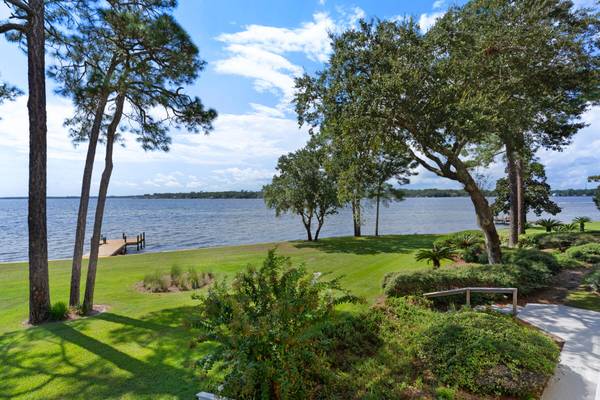 48 Marina Cove Drive  #202A, Niceville, FL 32578