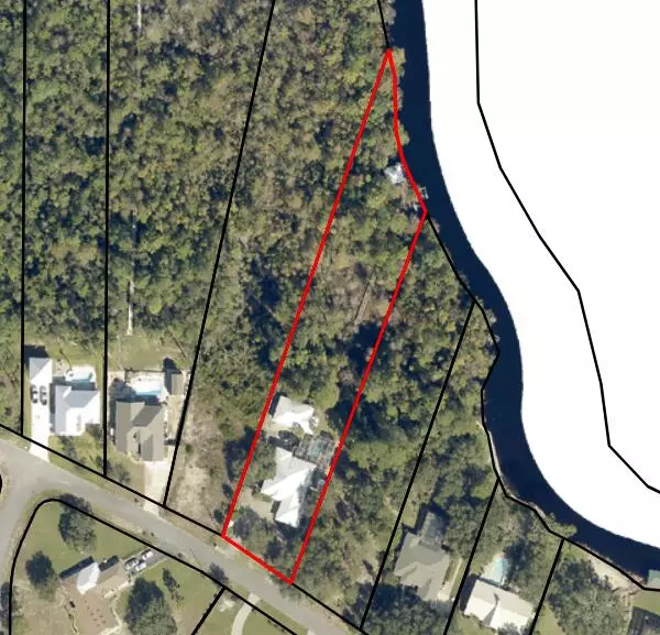 Navarre, FL 32566,8764 Sand Pine Drive