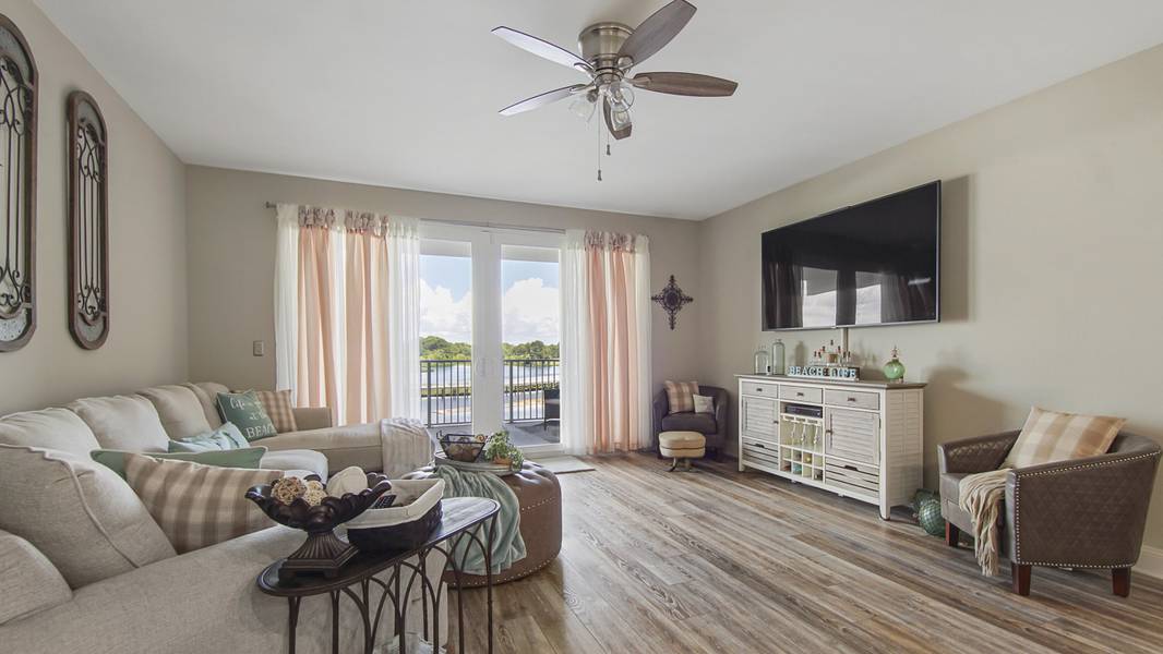 9902 S Thomas Drive  #UNIT 234, Panama City Beach, FL 32408