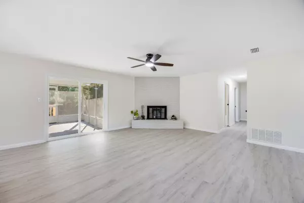 Crestview, FL 32536,6089 W Dogwood Drive Drive