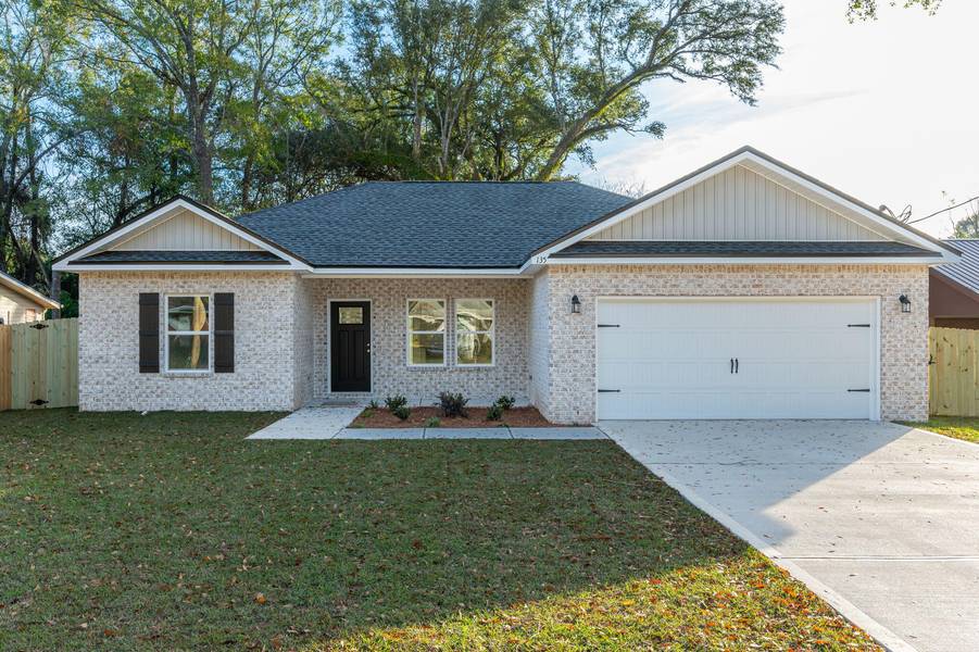 6013 Sand Hill Road, Crestview, FL 32539