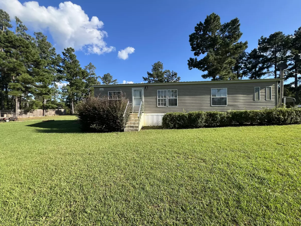 Marianna, FL 32448,2294 Mallard Drive