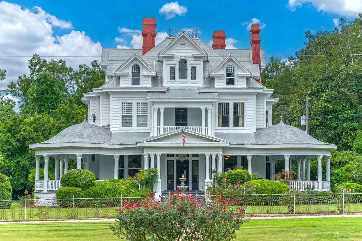 Florala, AL 36442,669 FIFTH STREET Street