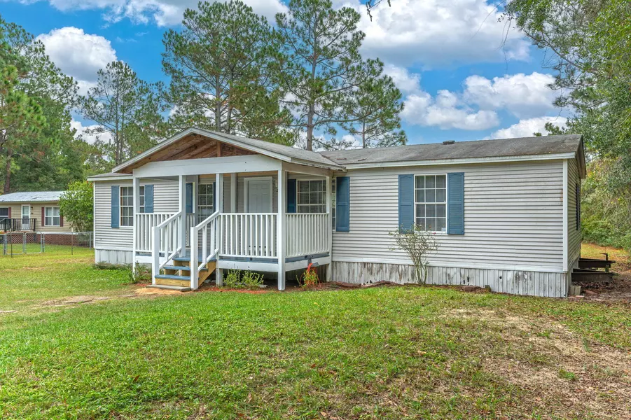 284 E Michaelangelo Road, Defuniak Springs, FL 32433