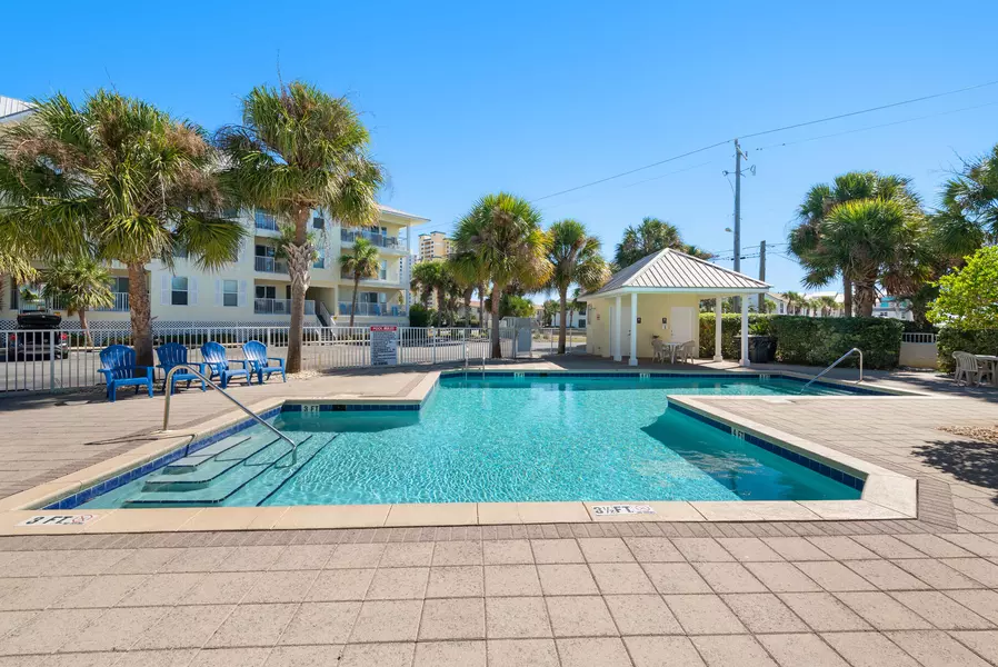 8436 Gulf Blvd  #714, Navarre, FL 32566