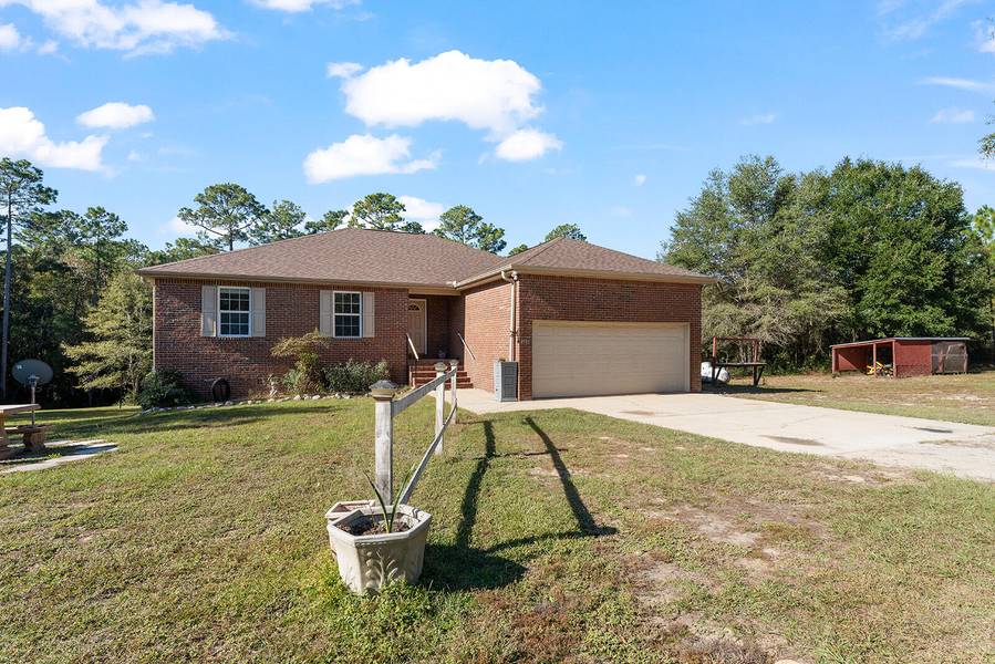 4555 Wolf Track Ridge Road, Crestview, FL 32539