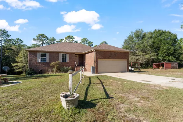 4555 Wolf Track Ridge Road, Crestview, FL 32539