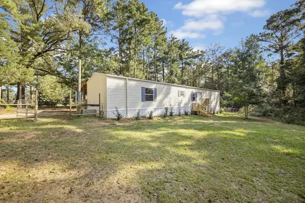 Laurel Hill, FL 32567,8453 Old Ebenezer Road