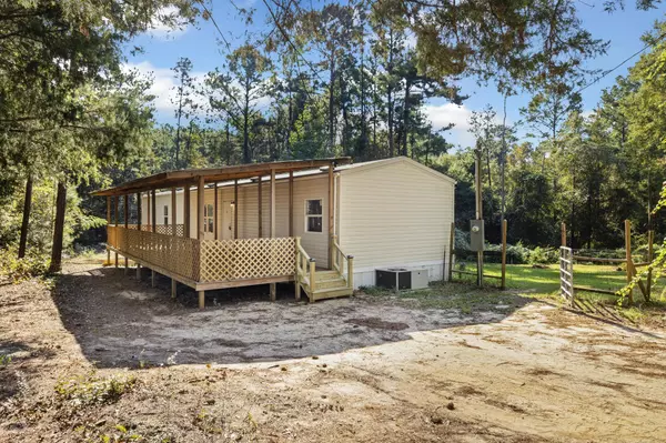 Laurel Hill, FL 32567,8453 Old Ebenezer Road