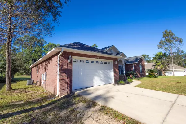 Crestview, FL 32536,105 Par Court