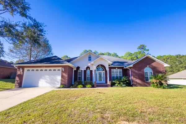 105 Par Court, Crestview, FL 32536