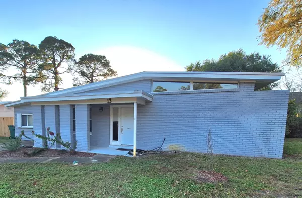 Mary Esther, FL 32569,13 Caswell Circle