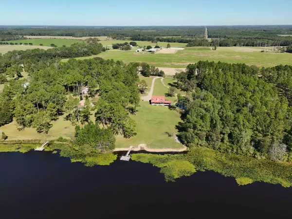 Defuniak Springs, FL 32433,91 Key Haven Road