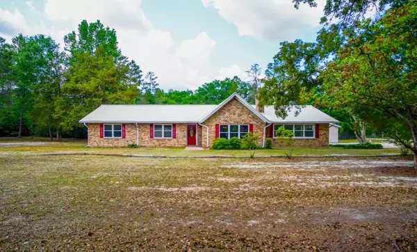 1097 Bob McCaskill Drive, Defuniak Springs, FL 32433